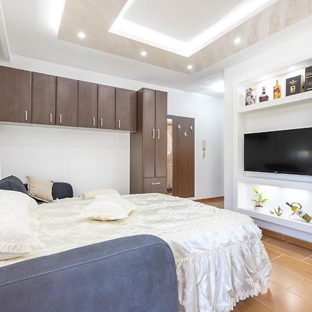 Bonaca Studios Tivat Kültér fotó